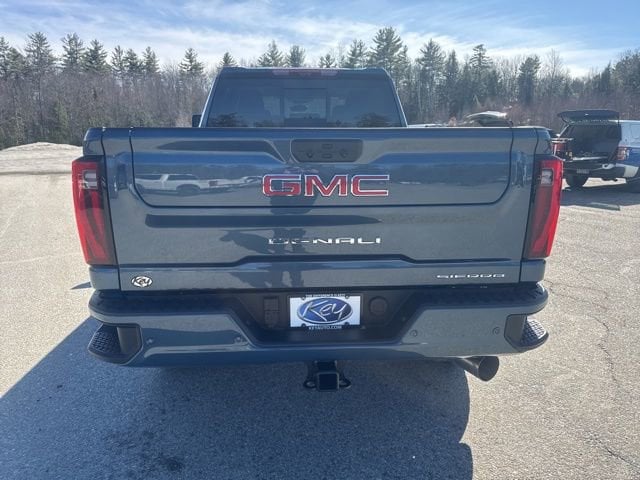 2026 GMC Sierra 2500HD Denali - Photo 5