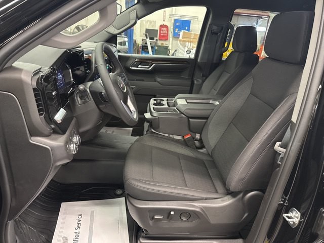 2026 GMC Sierra 1500 SLE - Photo 11
