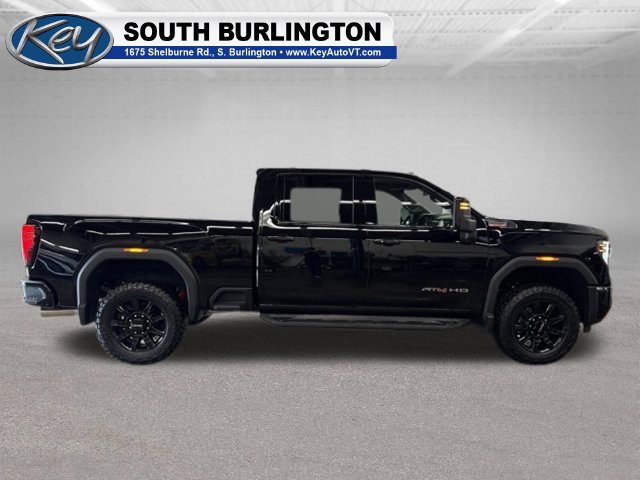 2026 GMC Sierra 2500HD AT4 - Photo 8