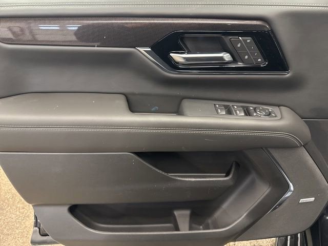2026 GMC Yukon XL Elevation - Photo 11