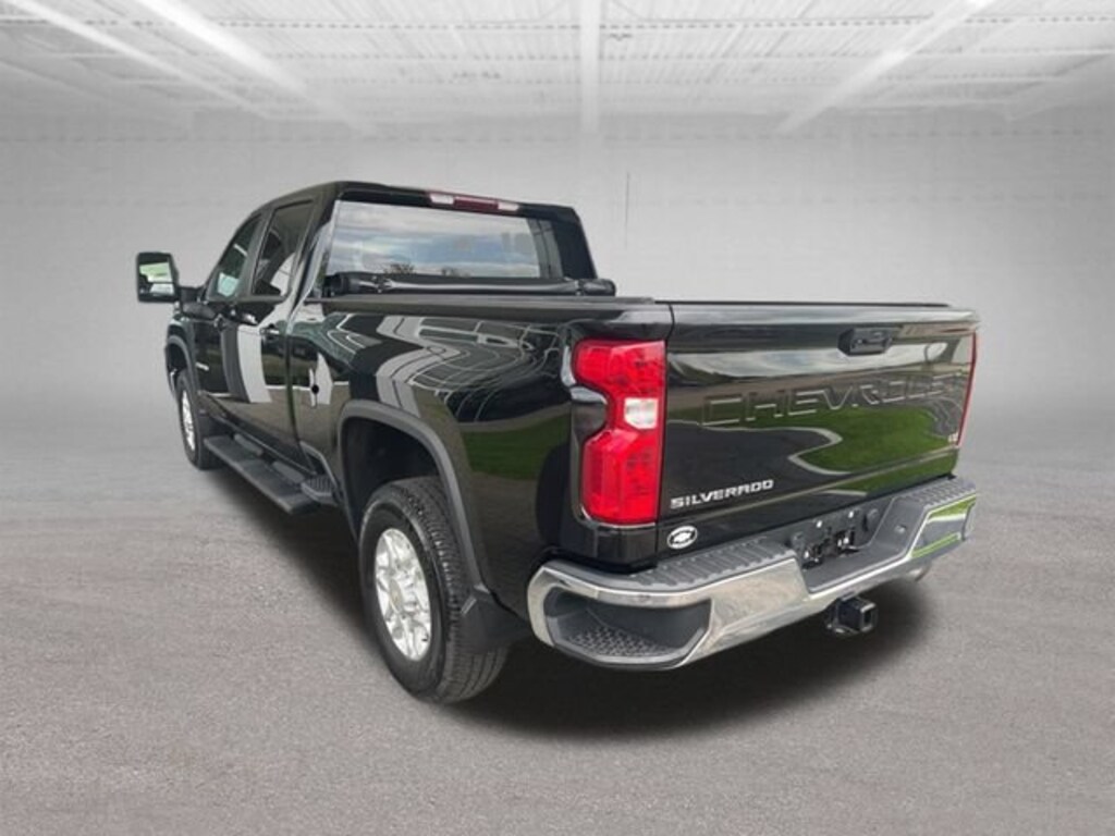 Used 2024 Chevrolet Silverado 2500 HD LT Truck Crew Cab