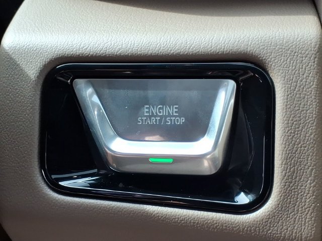 2026 GMC Yukon Denali - Photo 25