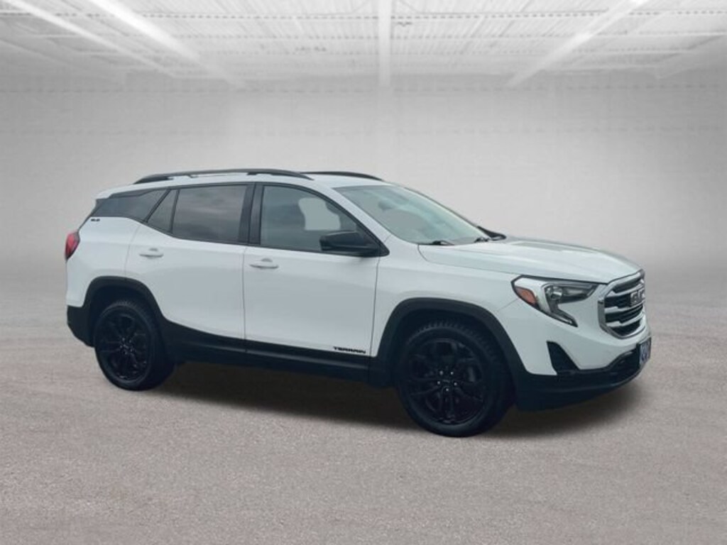 Used 2020 GMC Terrain SLE SUV