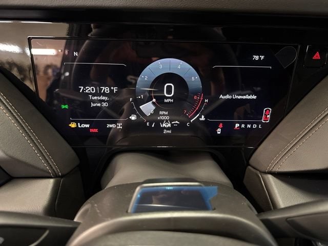 2026 GMC Yukon AT4 - Photo 14