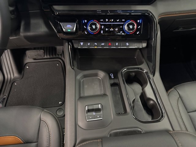 2026 GMC Sierra 2500HD AT4 - Photo 18