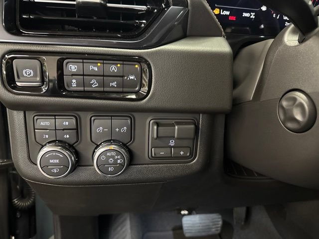 2026 GMC Yukon AT4 - Photo 21