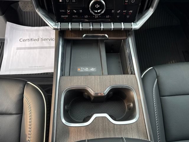2026 GMC Acadia Denali - Photo 19