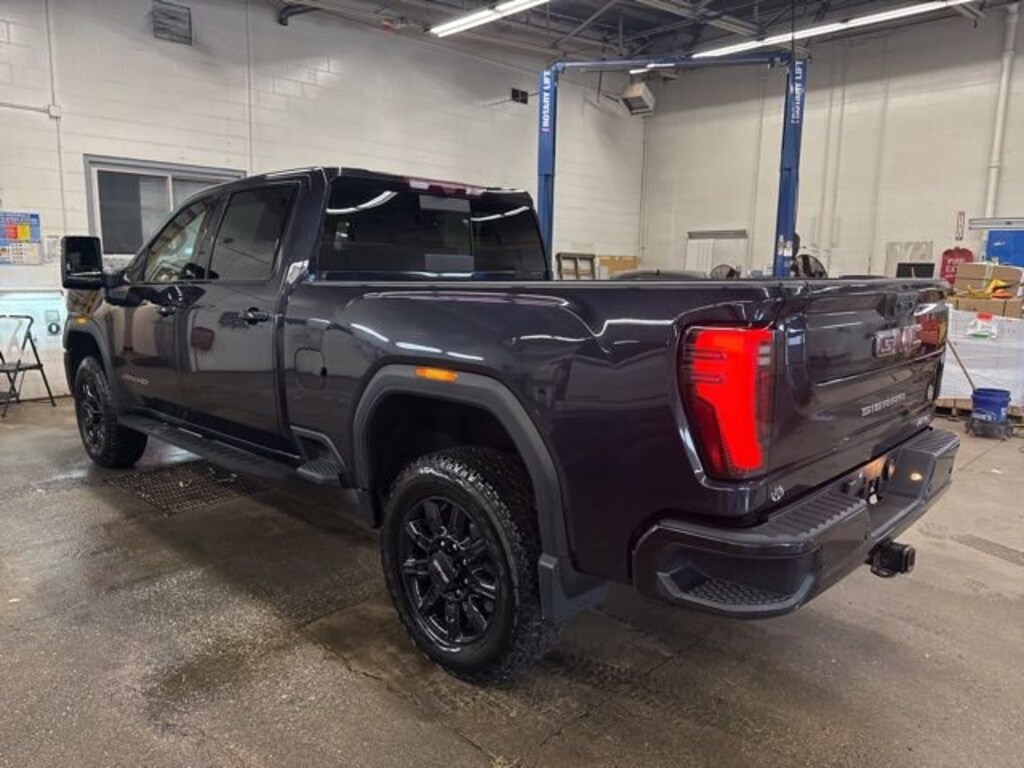 Used 2024 GMC Sierra 2500 HD AT4 Truck Crew Cab
