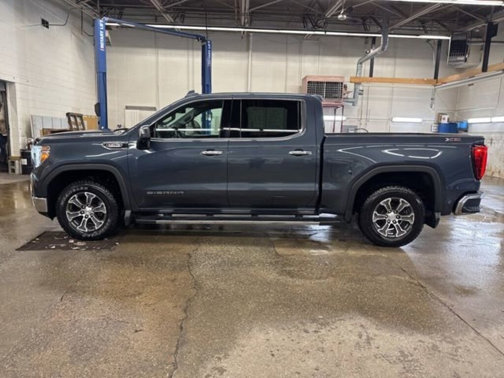 Used 2022 GMC Sierra 1500 Limited SLT Truck Crew Cab