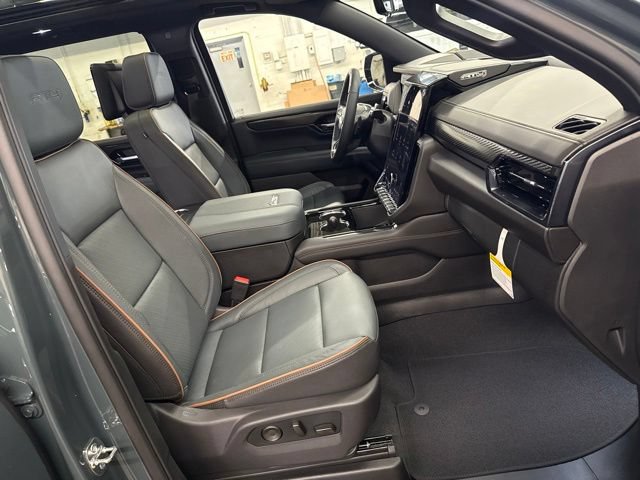 2026 GMC Yukon AT4 - Photo 30
