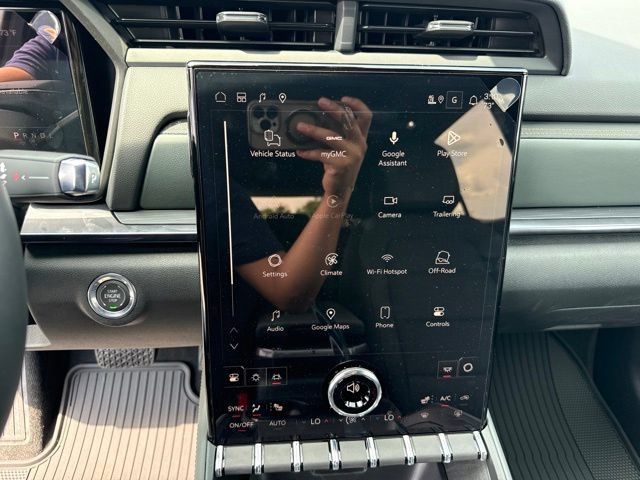 2027 GMC Terrain AT4 - Photo 16