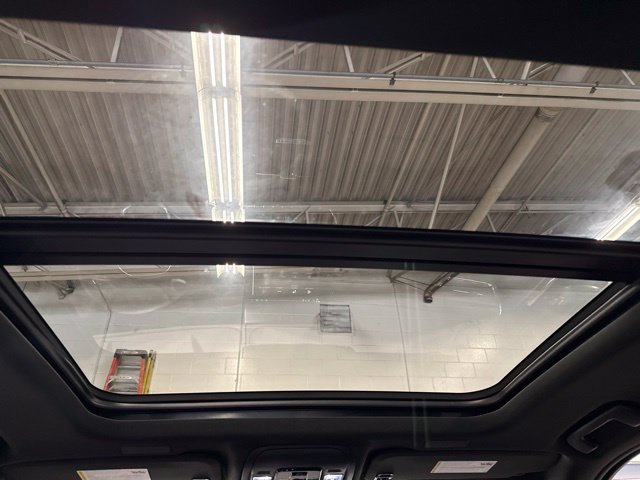 2026 GMC Yukon XL Denali - Photo 25