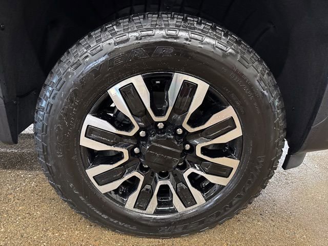 2026 GMC Sierra 2500HD Denali Ultimate - Photo 10