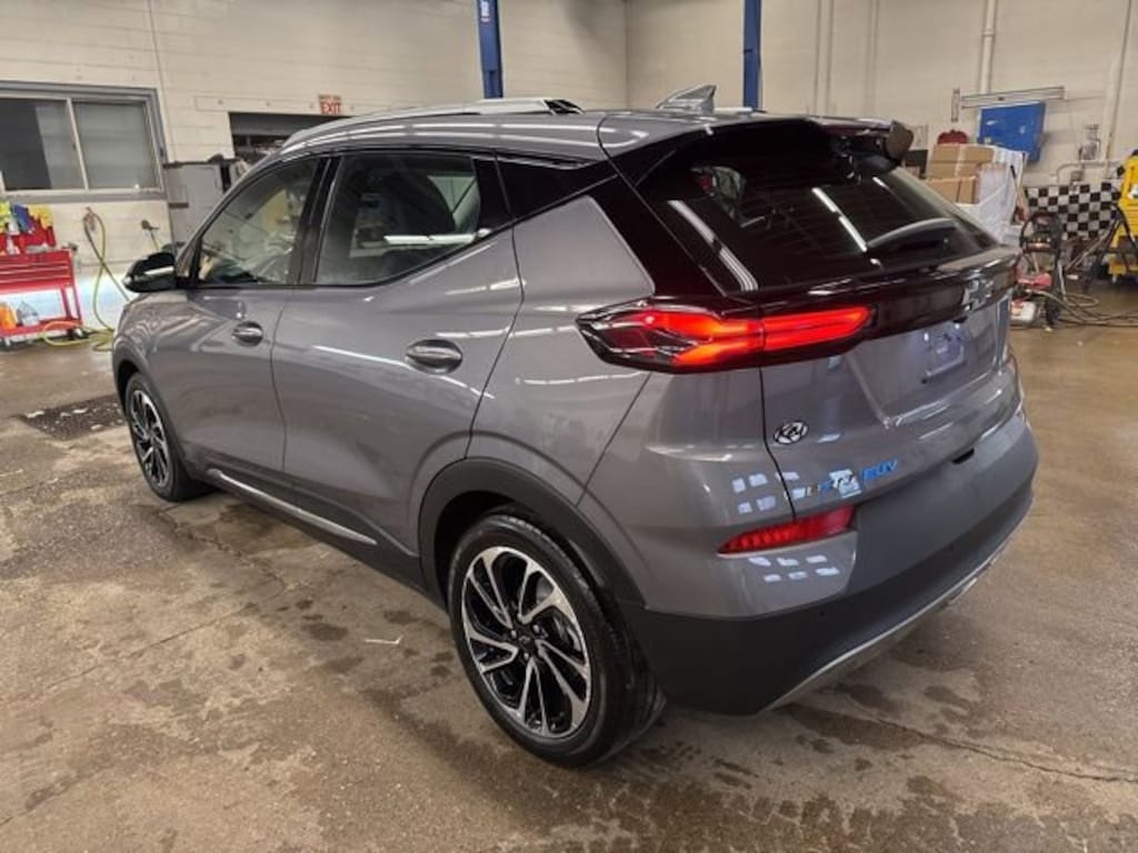 Used 2023 Chevrolet Bolt EUV Premier SUV