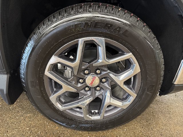 2026 GMC Sierra 1500 SLE - Photo 10