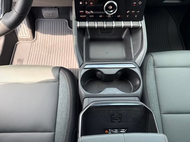 2027 GMC Terrain AT4 - Photo 19