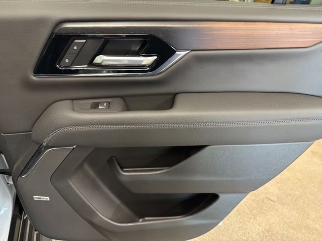 2026 GMC Yukon Denali - Photo 26