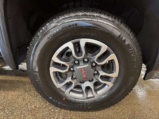 2026 GMC Sierra 2500HD SLT - Photo 10