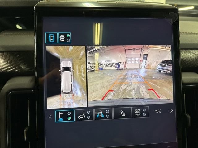 2026 GMC Yukon XL AT4 - Photo 16