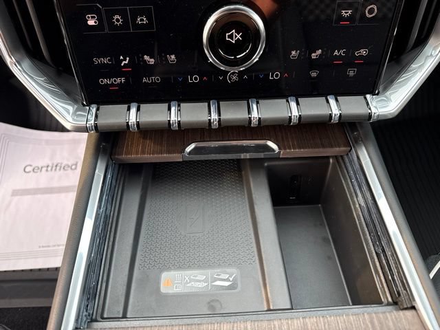 2026 GMC Acadia Denali - Photo 18