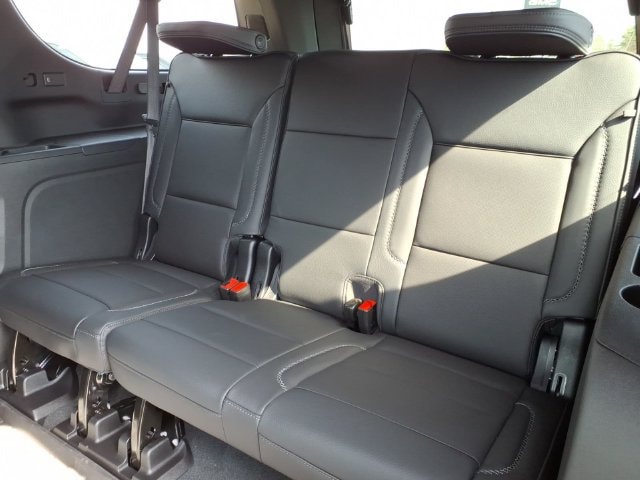 2026 GMC Yukon XL Denali - Photo 11