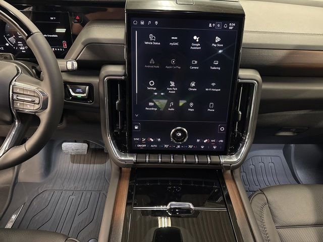 2026 GMC Yukon Denali - Photo 19