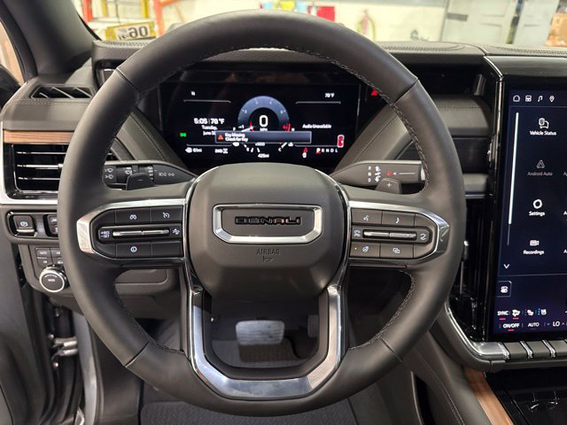 2026 GMC Yukon XL Denali - Photo 13