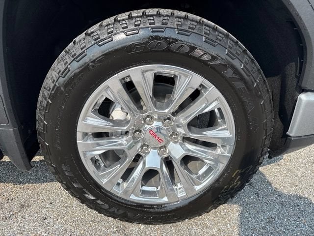 2026 GMC Sierra 1500 Denali - Photo 9