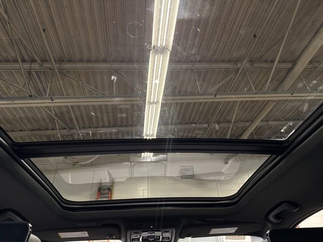 2026 GMC Yukon XL AT4 - Photo 25