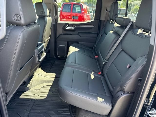 2026 GMC Sierra 1500 SLT - Photo 22