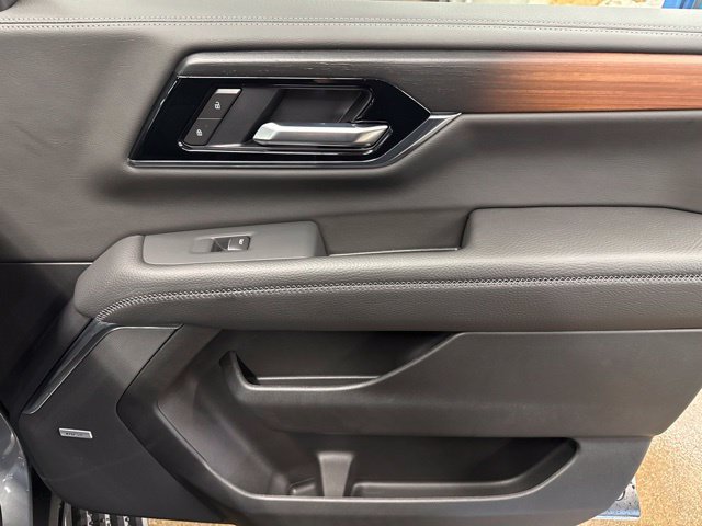 2026 GMC Yukon XL Denali - Photo 28