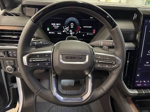 2026 GMC Yukon Denali - Photo 13
