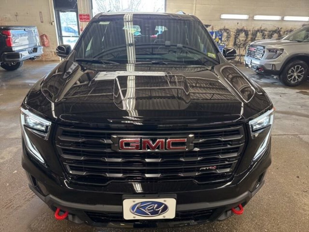 New 2026 GMC Acadia AT4 SUV