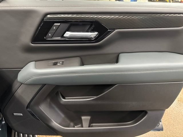 2026 GMC Yukon AT4 - Photo 29