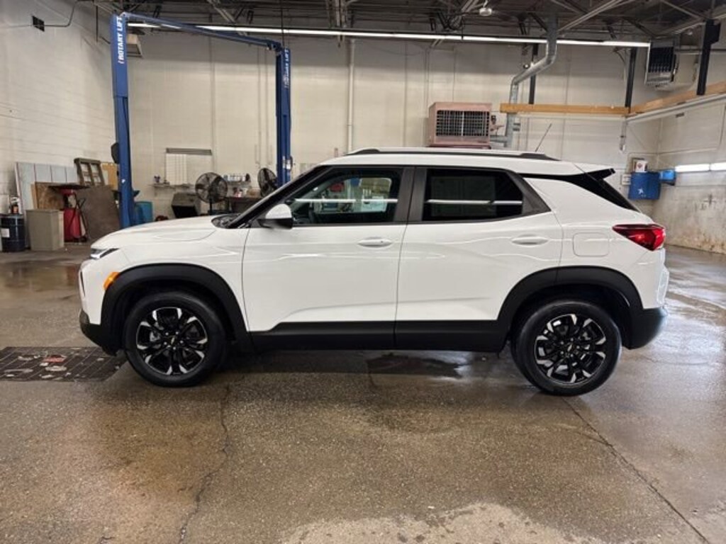 Used 2023 Chevrolet Trailblazer LT SUV