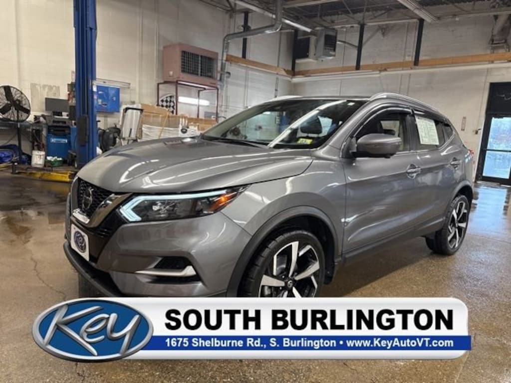 Used 2021 Nissan Rogue Sport SL AWD Xtronic CVT SUV