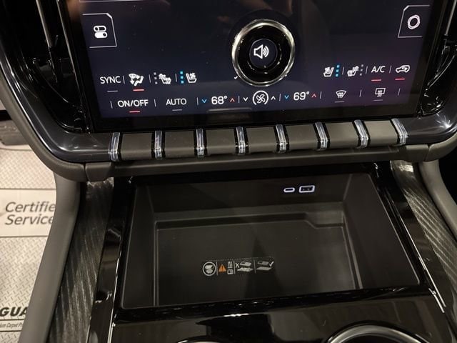 2026 GMC Yukon XL AT4 - Photo 17
