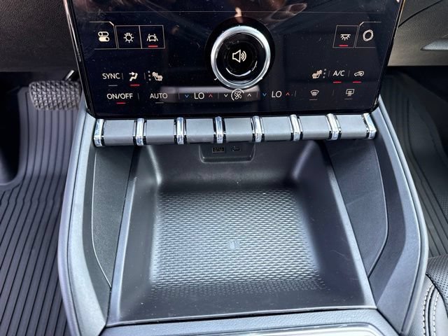 2027 GMC Terrain Elevation - Photo 18