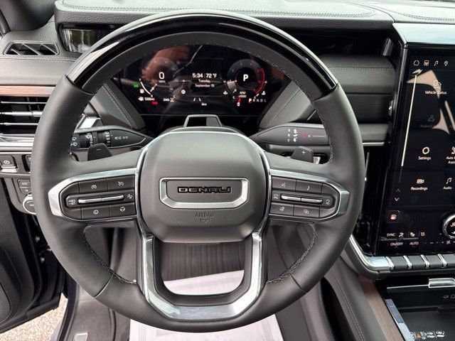 2026 GMC Yukon XL Denali - Photo 13