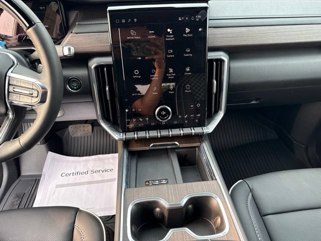 2026 GMC Acadia Denali - Photo 20