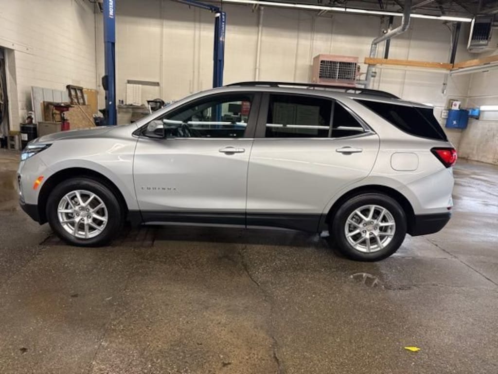 Used 2022 Chevrolet Equinox LT SUV