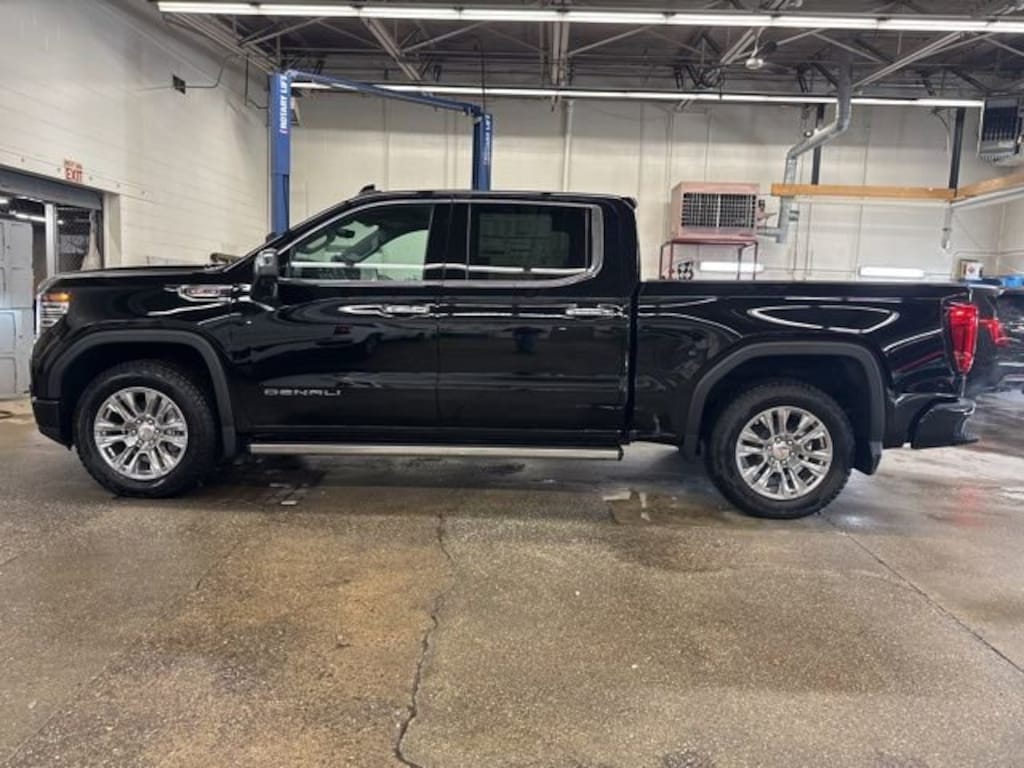 New 2026 GMC Sierra 1500 Denali Truck Crew Cab