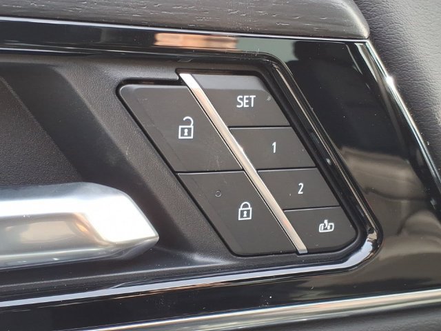2026 GMC Yukon XL Denali - Photo 10
