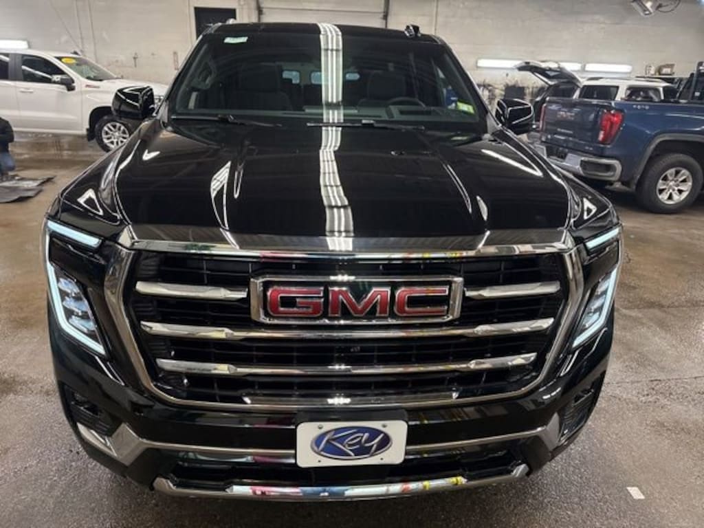 New 2026 GMC Yukon Elevation SUV