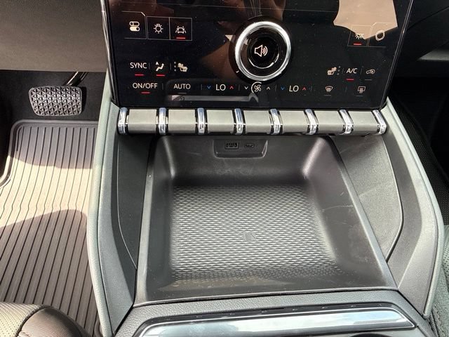 2027 GMC Terrain AT4 - Photo 18
