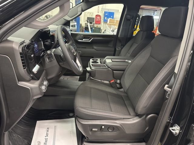 2026 GMC Sierra 1500 SLE - Photo 12