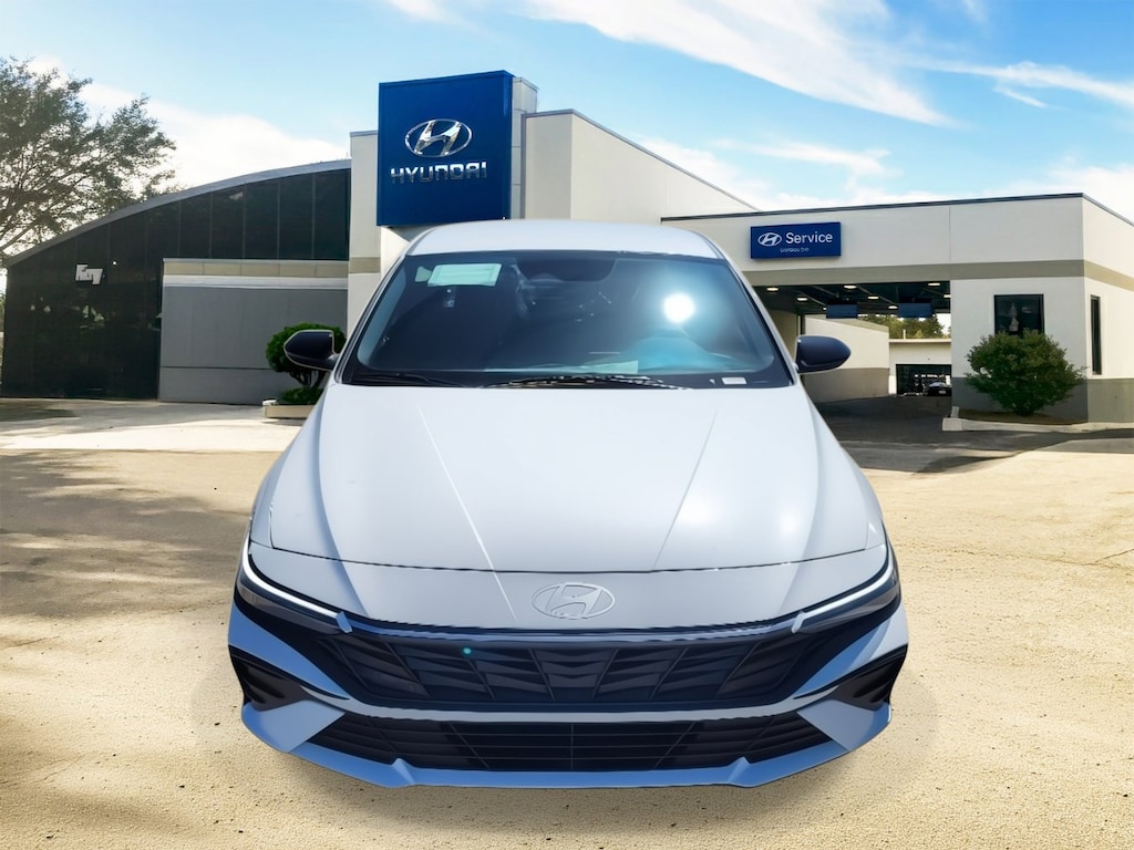 Certified 2025 Hyundai Elantra SEL Sport Sedan