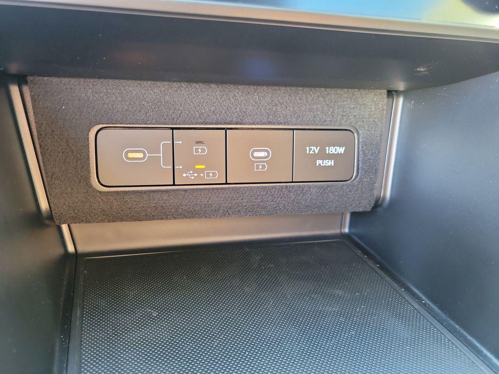 2025 Hyundai Sonata SEL - Photo 26