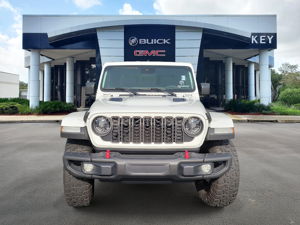 Used 2025 Jeep Gladiator Rubicon Truck Crew Cab
