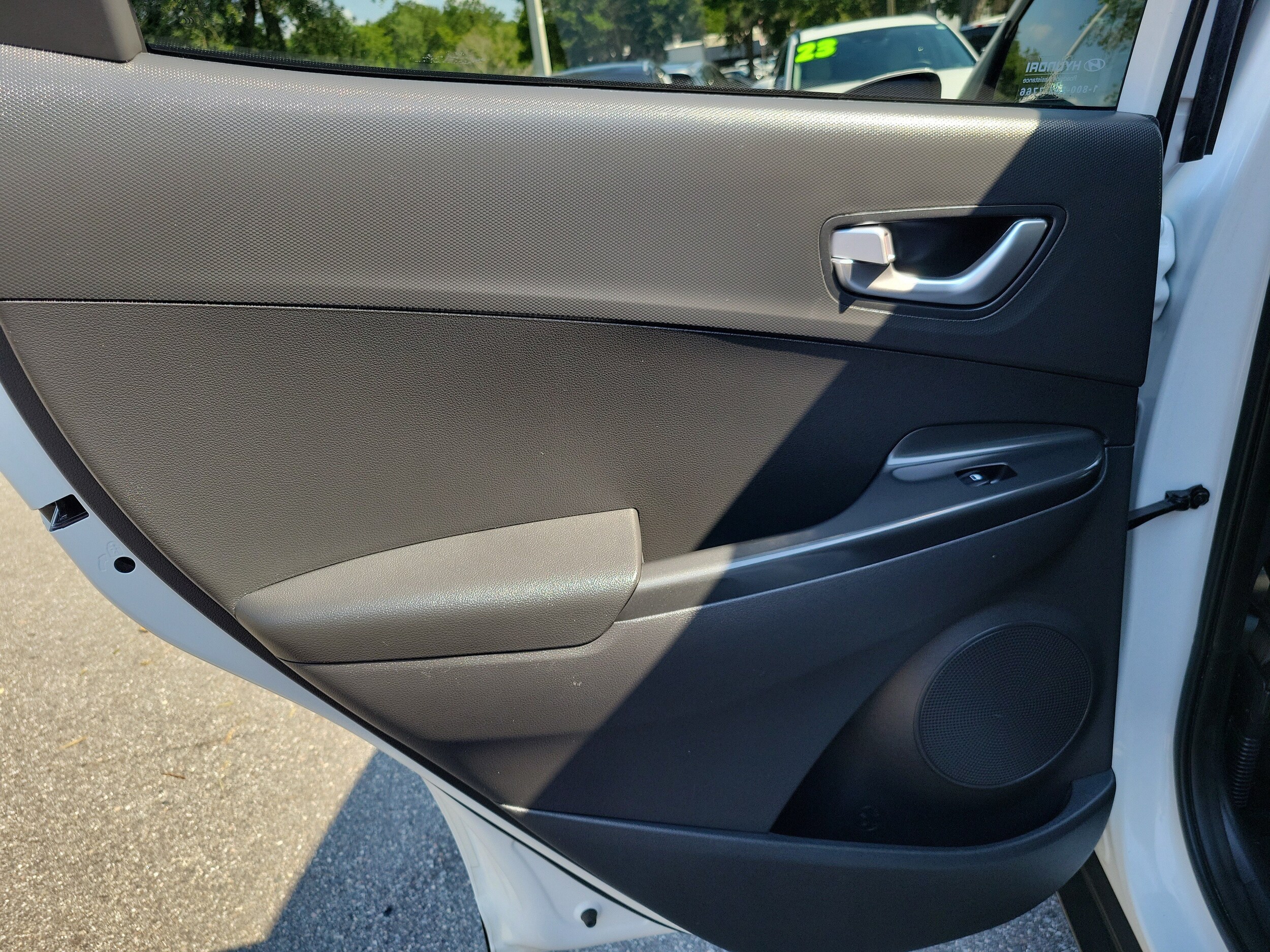 2023 Hyundai Kona SEL - Photo 10